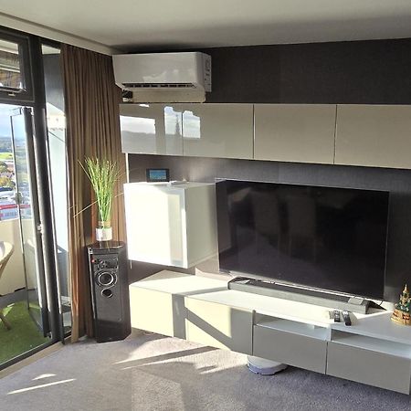Time To Relax In Downtown Apartment มึลไฮม์ อันแดร์ รัวร์ ภายนอก รูปภาพ